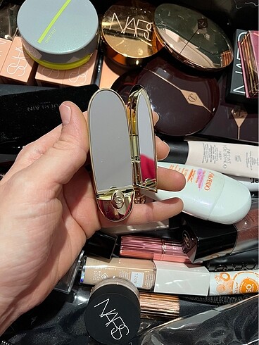 Beden pembe Renk Guerlain rouge g ruj+kabı