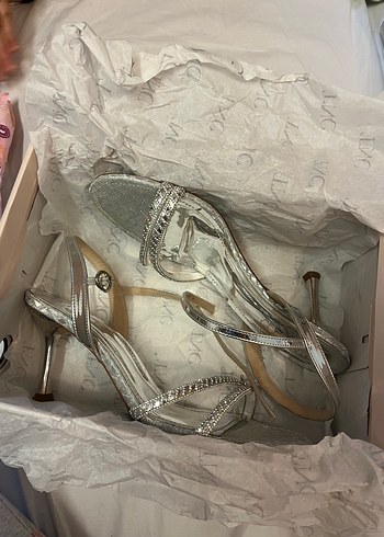Tamer tanca gümüş topuklu ayakkabı 40 - Görsel 5