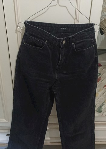 Siyah Bol Kesim Midi Denim Kadın Pantolon