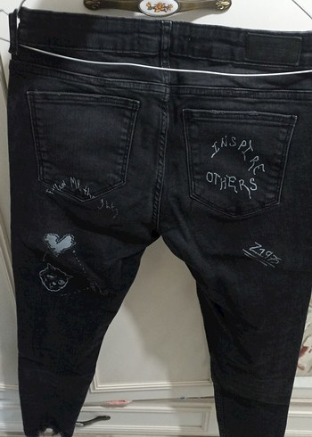 26 Beden siyah Renk Siyah Baskılı Gevşek Kesim Kadın Denim Pantolon