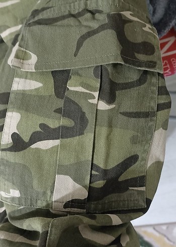 Zara kadın Haki Kamuflaj Bol Kesim Pantolon