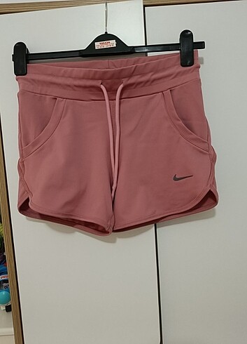 Şort sporcu şortu fit Nike mini şort