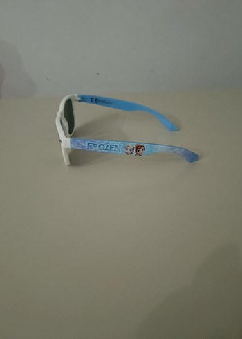 Ray Ban Şeffaf Beyaz Kız çocuk Güneş Gözlüğü