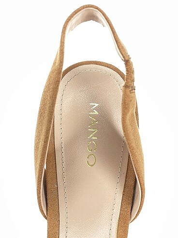 37 Beden kahverengi Renk Mango Stiletto %70 İndirimli.