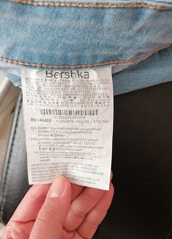 Bershka Jean