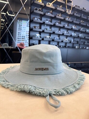 Beden JACQUEMUS FÖTR ŞAPKA