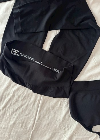 Siyah Büzgülü Kadın Tayt Takım - Görsel 4