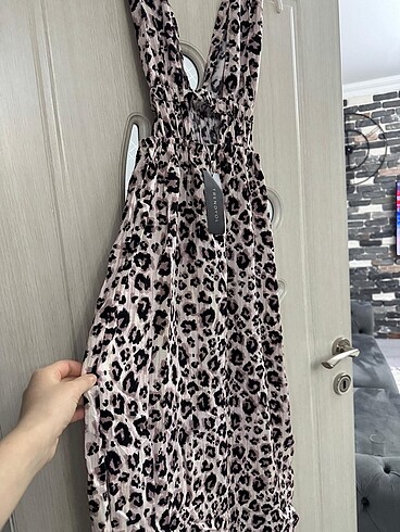 s Beden Leopar desenli elbise s.m uyumlu