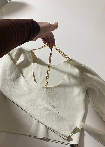 Zincir Detaylı Beyaz Kadın Triko - Görsel 6