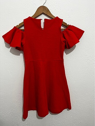 11-12 Yaş Beden kırmızı Renk Zara elbise