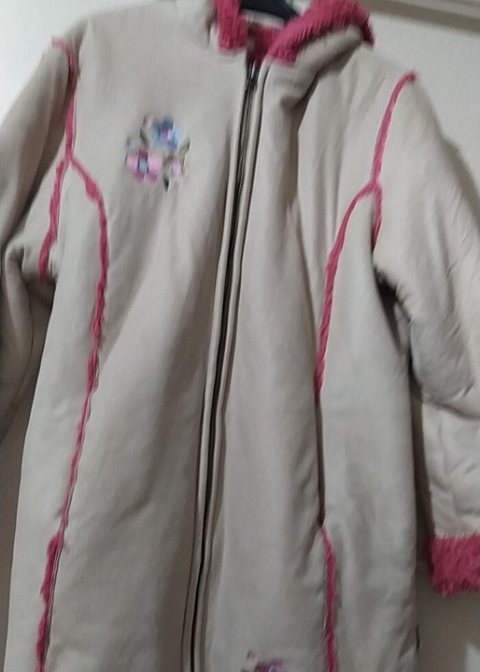 Kış içi kürklü mont 8 9 10 11 yaş için uyumlu kollarını katlayıp - Görsel 2