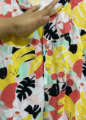 Renkli Baskılı Pop Kültür Kadın Gömlek - Görsel 3