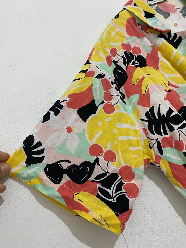 Renkli Baskılı Pop Kültür Kadın Gömlek - Görsel 4