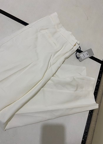 50 beden beyaz kumaş pantolon - Görsel 2