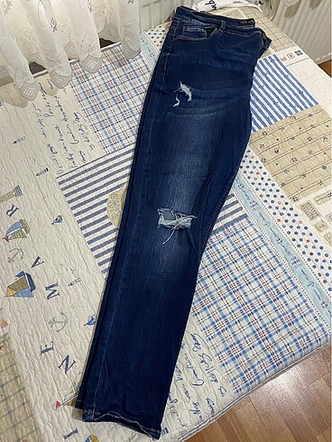 Büyük Beden Yırtık Kot Pantalon