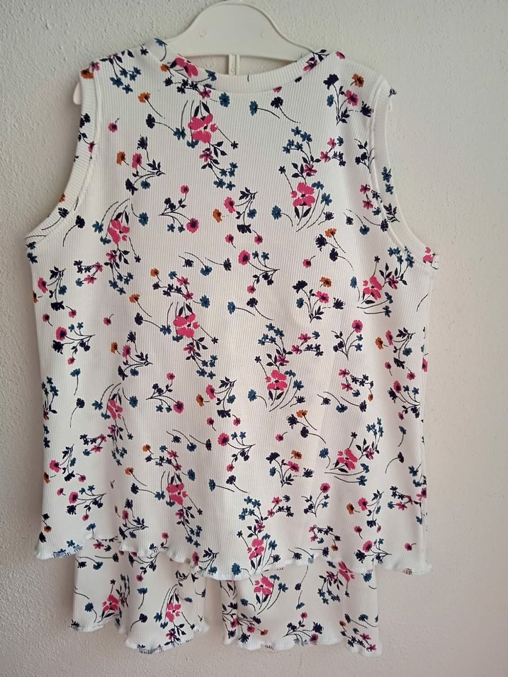 Çiçek Desenli Fırfırlı Kız Çocuk şortlu takım - Görsel 2