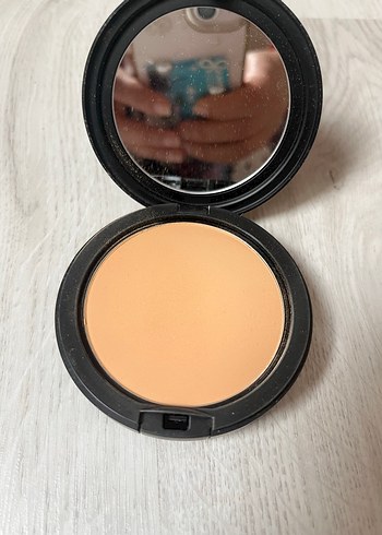 MAC Studio Fix Pudra Fondöten - Koyu Bej - Görsel 3