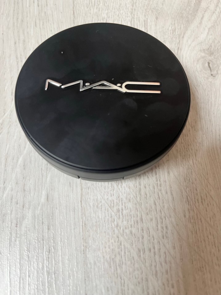 MAC Studio Fix Pudra Fondöten - Koyu Bej - Görsel 2
