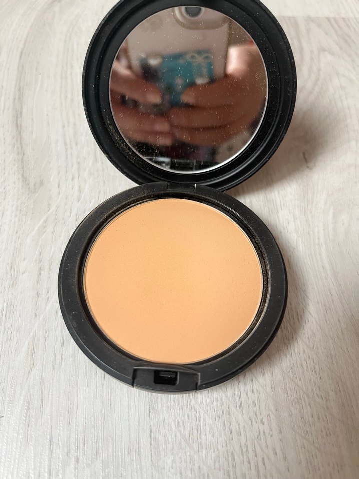 MAC Studio Fix Pudra Fondöten - Koyu Bej - Görsel 3