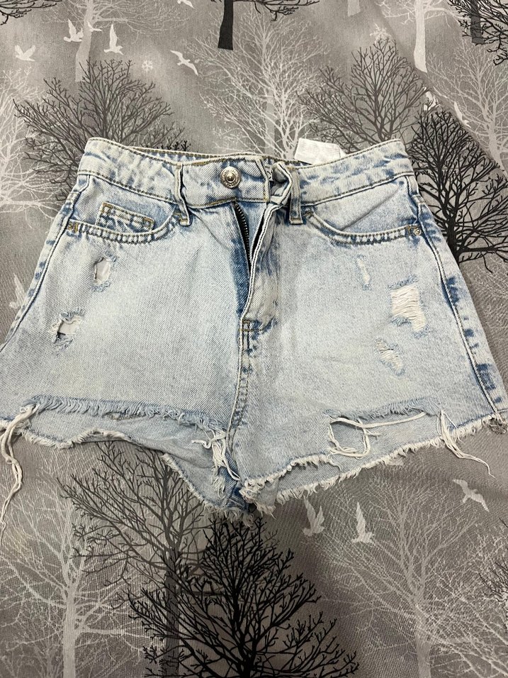 Düğmeli Gri Mavi Mini Denim Şort - Görsel 4