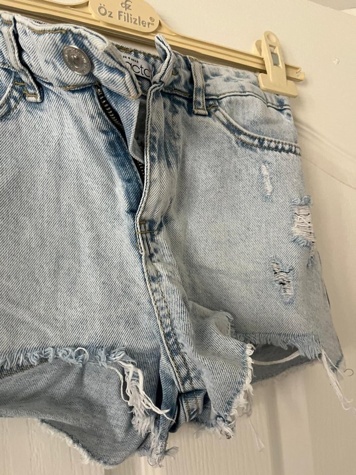 Kadın Mavi Bağcıklı Mini Denim Şort - Görsel 4