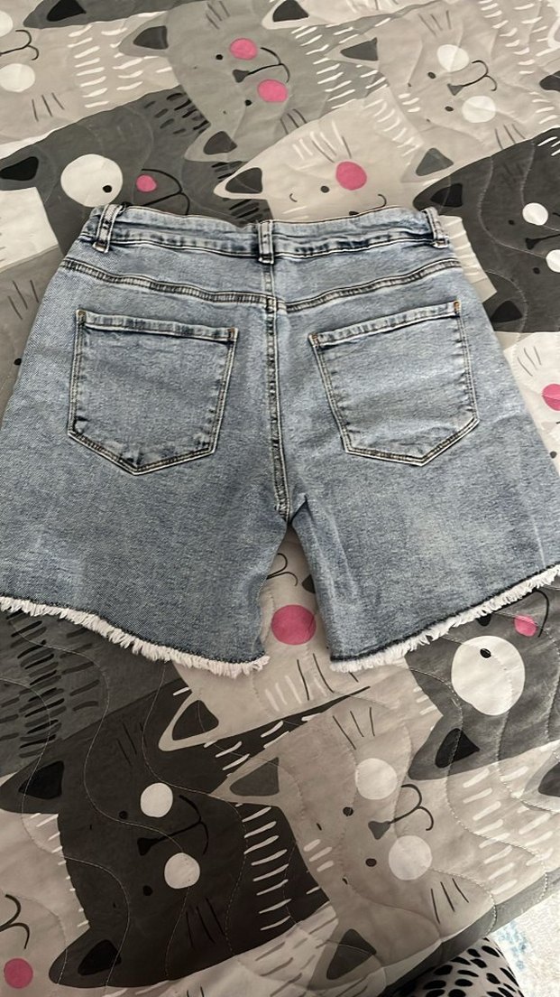 Gri Düğmeli Mini Denim Şort - Görsel 3