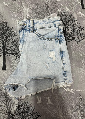 Düğmeli Bağlama Desenli Mini Denim Şort - Görsel 5