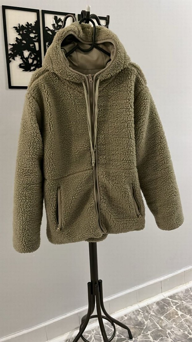 Bej Kadın Peluş Kapüşonlu Ceket - Görsel 4
