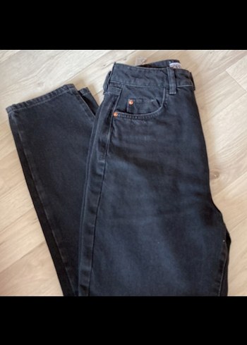 Gri Düğmeli Rahat Kesim Kadın Kot Pantolon - Görsel 5