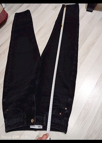 Gri Düğmeli Rahat Kesim Kadın Kot Pantolon - Görsel 2