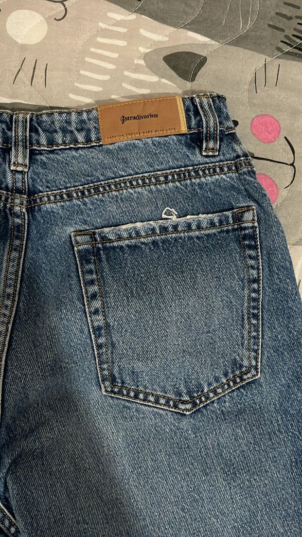 Yırtık Detaylı Kadın Mavi Denim Jean - Görsel 3