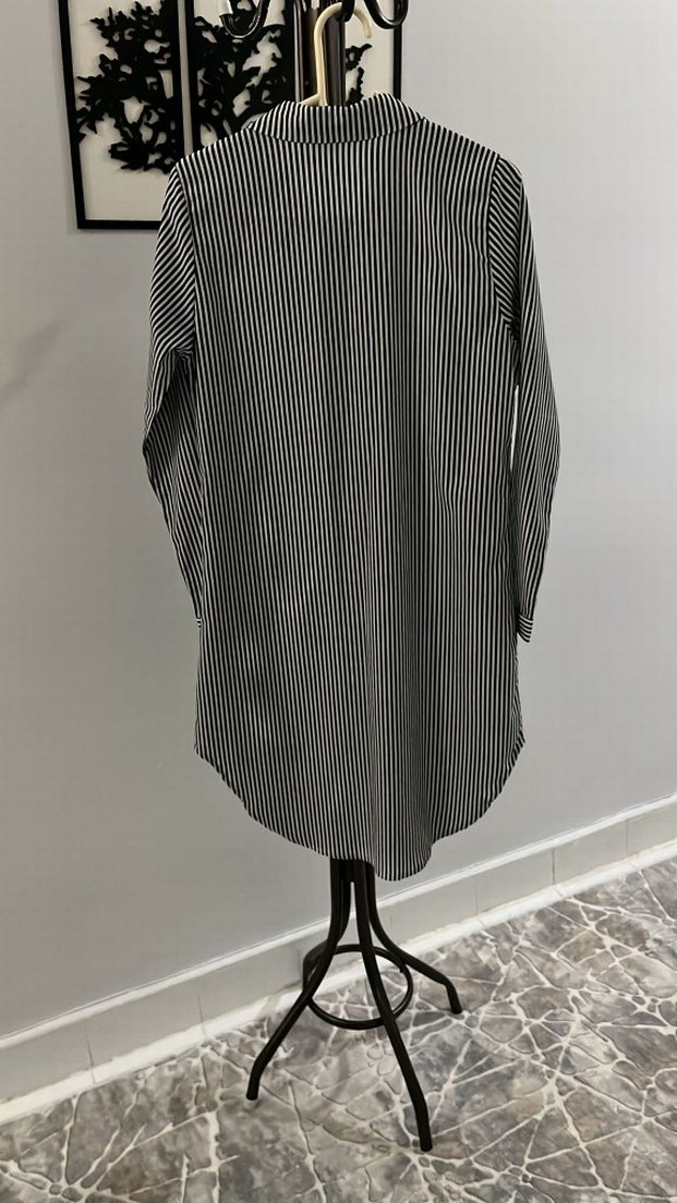 Gri Çizgili Uzun Kollu Kadın Gömlek - Görsel 2