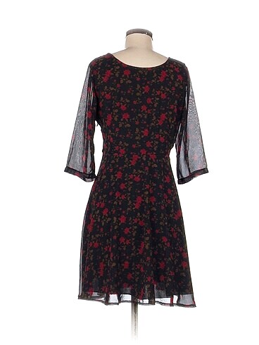 42 Beden Vintage Love Kısa Elbise %70 İndirimli.