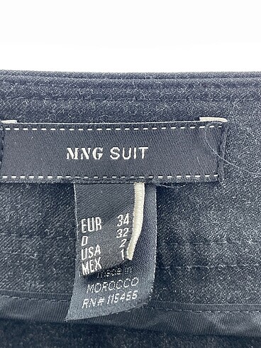 34 Beden çeşitli Renk Mango Mini Şort %70 İndirimli.