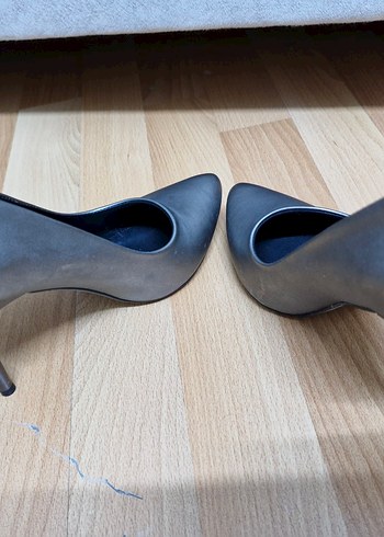 Diğer Gri Minimalist Stiletto Topuklu Kadın Ayakkabı