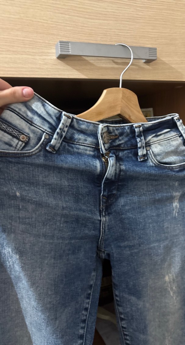 Kadın Mavi Bol Kesim Midi Boy Kot Pantolon - Görsel 3