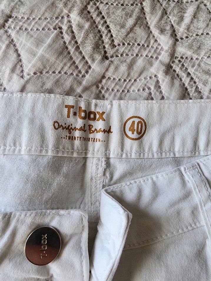 Kadın Beyaz Denim Fermuarlı Pantolon - Görsel 2