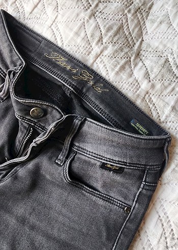 Gri Dar Kesim Kadın Denim Pantolon - Görsel 2