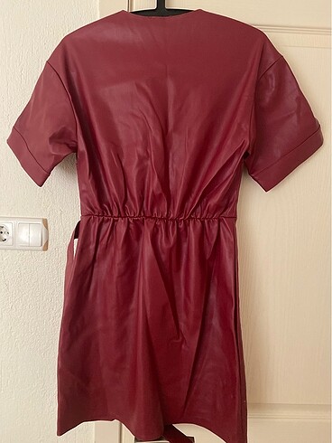 36 Beden bordo Renk Bordo deri elbise