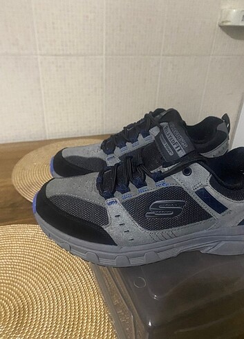 40 Beden Skechers 40 Numara