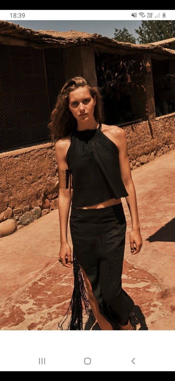 Kadın Altın Renkli Desenli Bileklik - Görsel 4