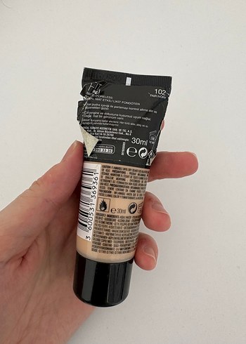 Maybelline Fit Me Matte + Poreless Fondöten 102 Fair Ivory - Görsel 4