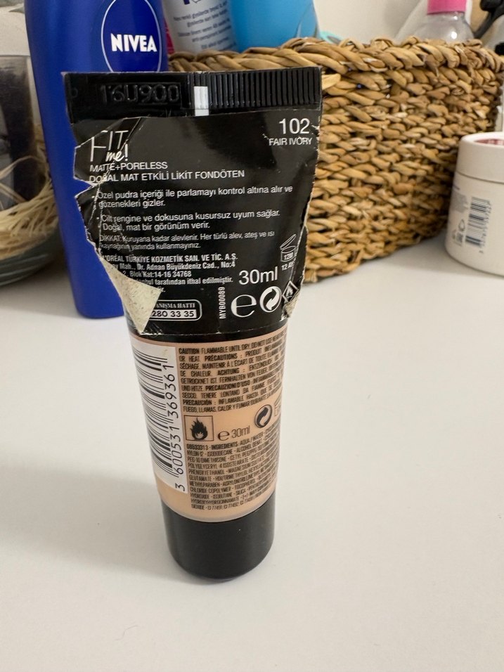 Maybelline Fit Me Matte + Poreless Fondöten 102 Fair Ivory - Görsel 2