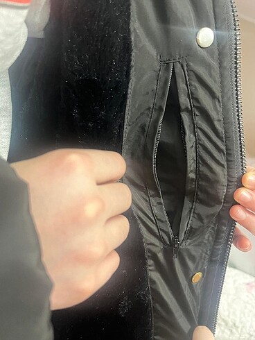 40 Beden siyah Renk Şişme mont