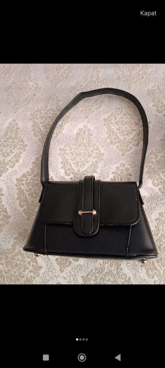 Klasik Siyah Deri Kadın Çantası - Görsel 3