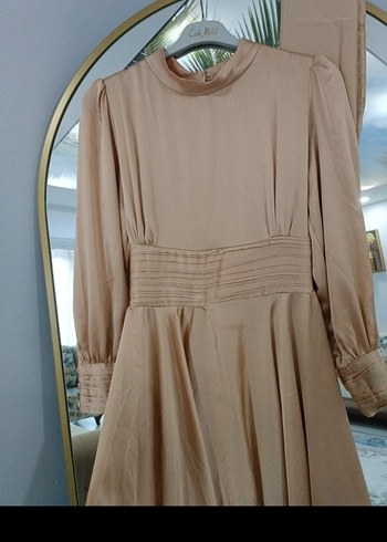 Bej Uzun Kollu Drapeli Kadın Elbise - Görsel 8