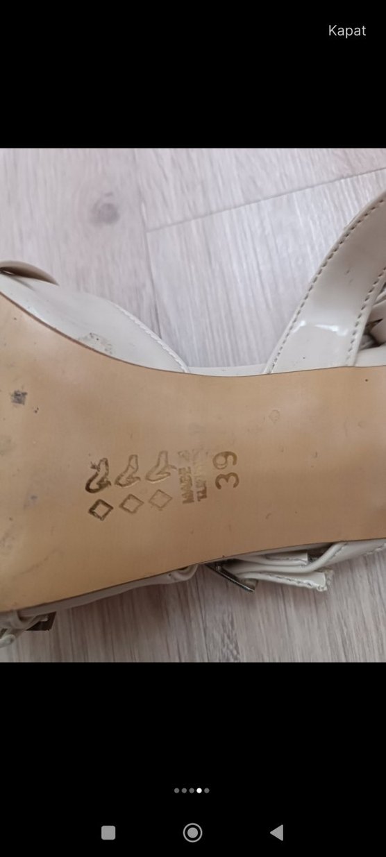 Altın Renkli Yılan Desenli Stiletto Topuklu Kadın Ayakkabı - Görsel 5