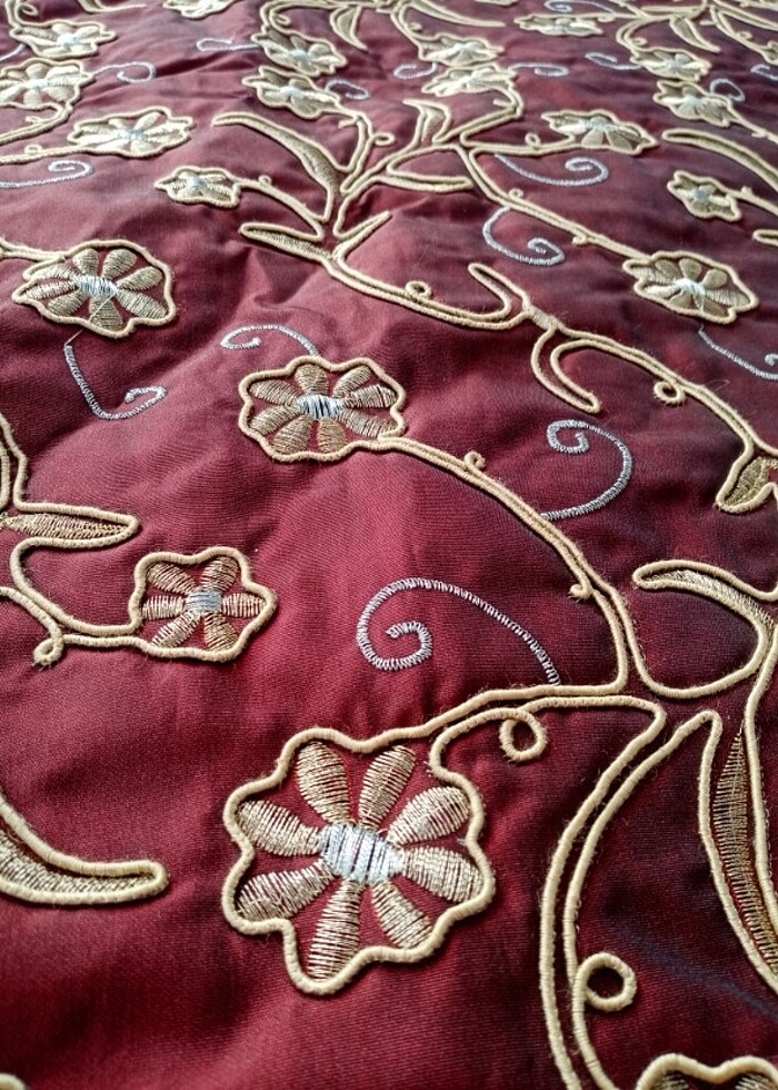 Bordo kırmızı Yatak örtüsü  - Görsel 4