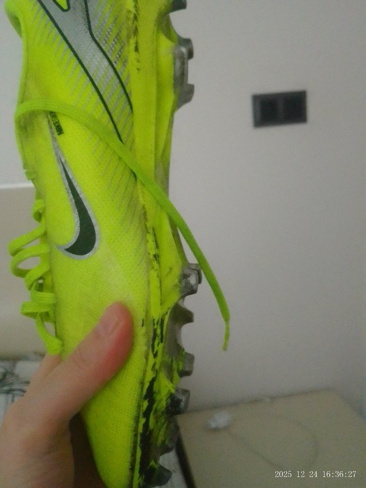 Nike orjinal yeşil krampon spor ayakkabi - Görsel 3