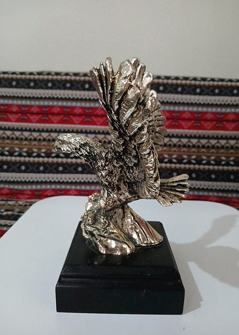 Koyu Altın Renkli Kartal Figürin - Görsel 3